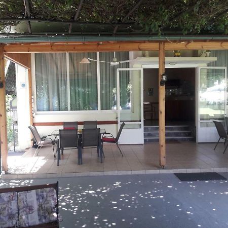 Nana Hotel Kamena Vourla Dış mekan fotoğraf