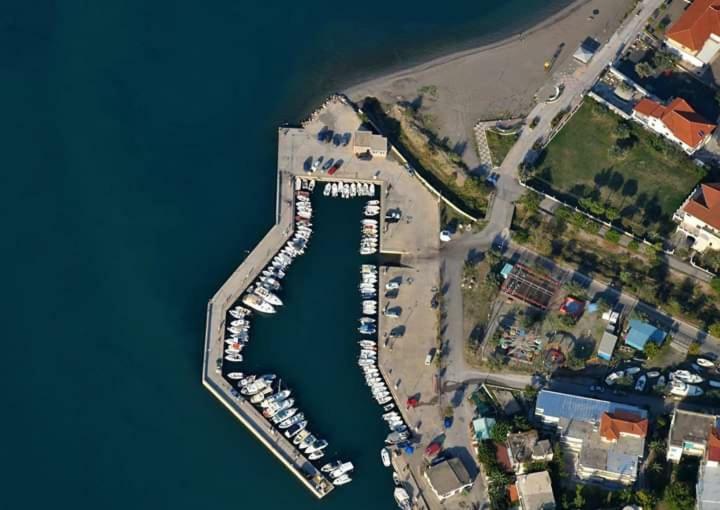 Nana Hotel Kamena Vourla Dış mekan fotoğraf